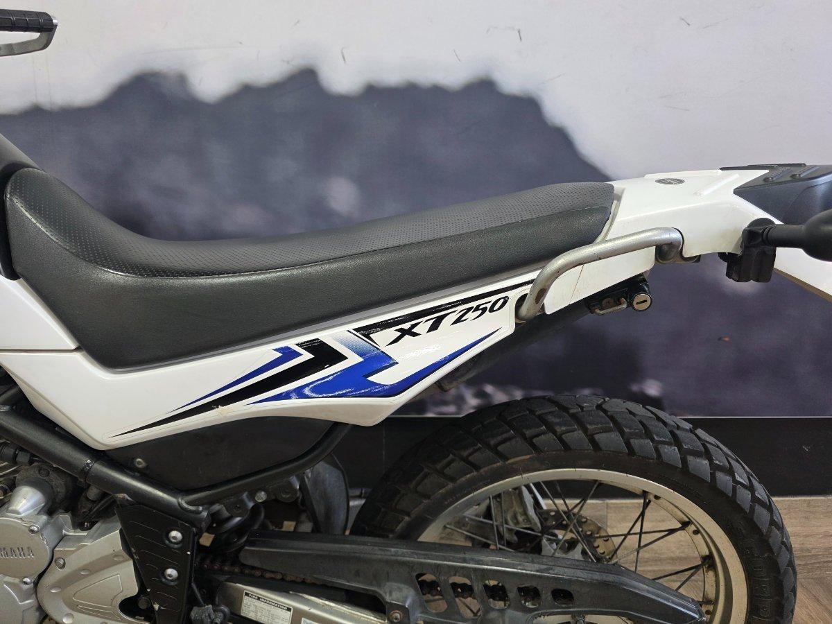 2009 YAMAHA XT250 TRAIL