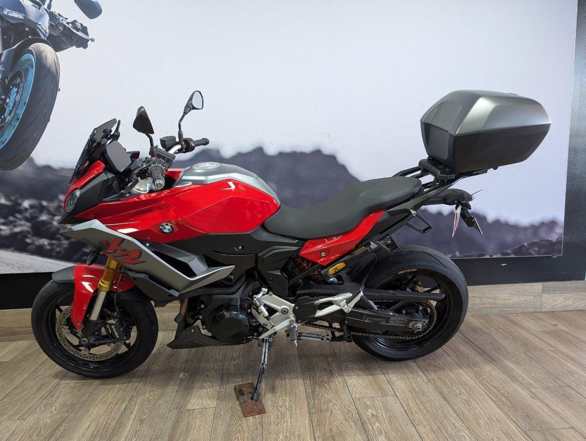2021 BMW F 900 XR ROAD