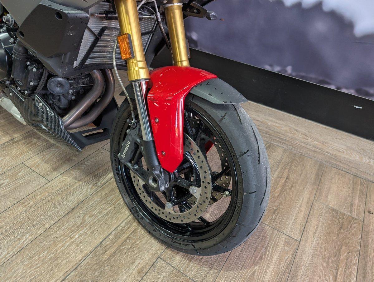 2021 BMW F 900 XR ROAD