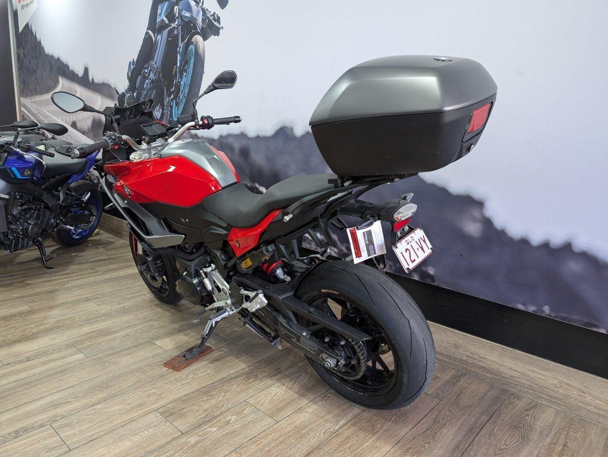 2021 BMW F 900 XR ROAD