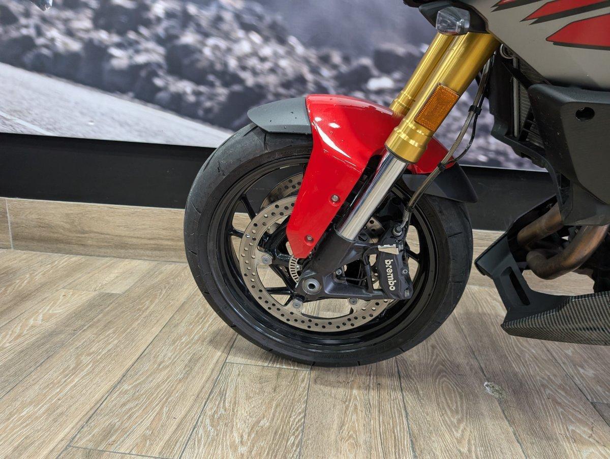 2021 BMW F 900 XR ROAD