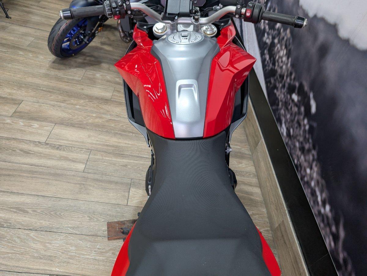 2021 BMW F 900 XR ROAD