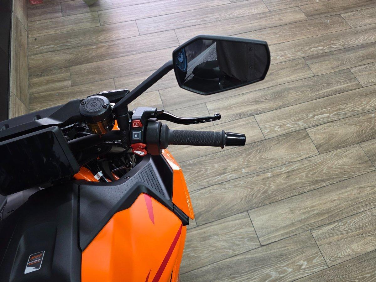 2024 KTM 1390 SUPER DUKE R SPORTS