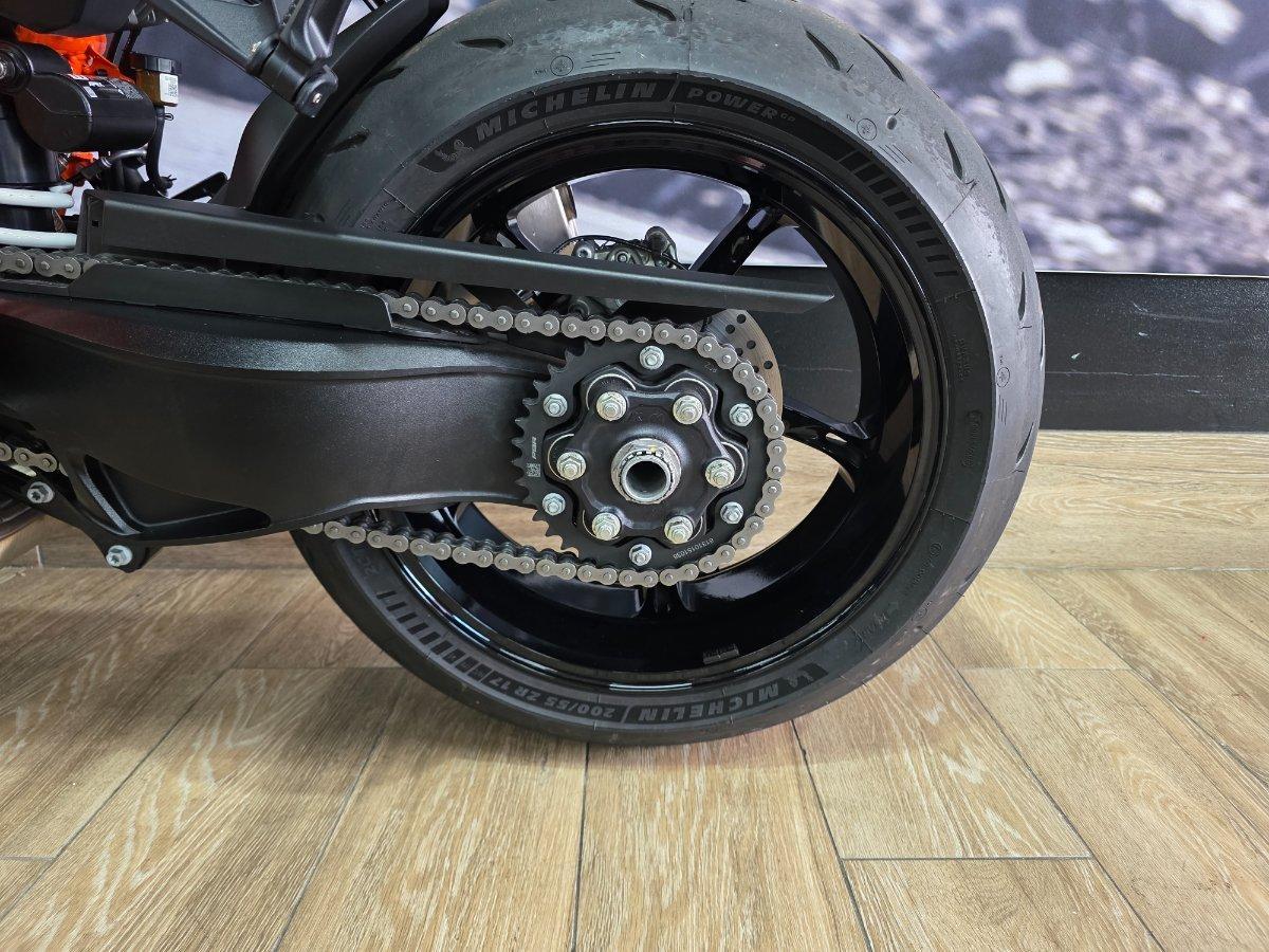 2024 KTM 1390 SUPER DUKE R SPORTS