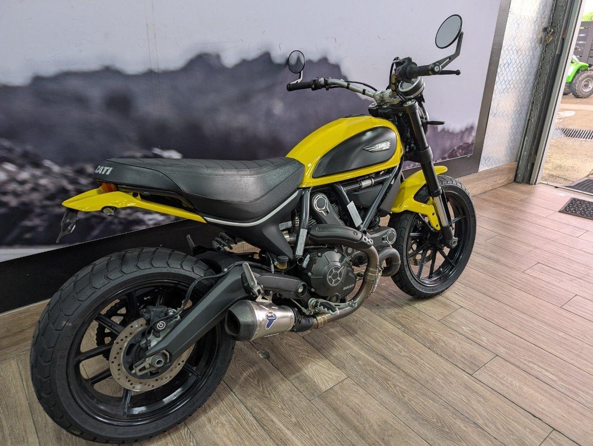 2016 DUCATI SCRAMBLER ICON SPORTS
