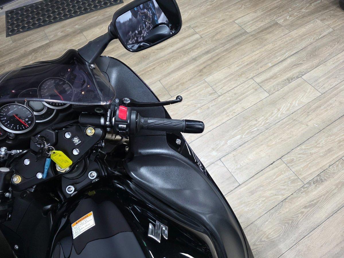 2019 SUZUKI GSX1300RA (HAYABUSA) SPORTS