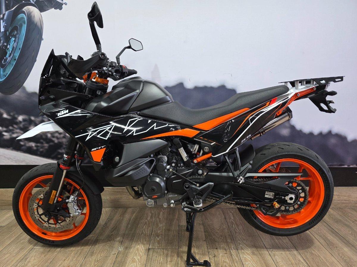 2023 KTM 890 SM-T SPORTS