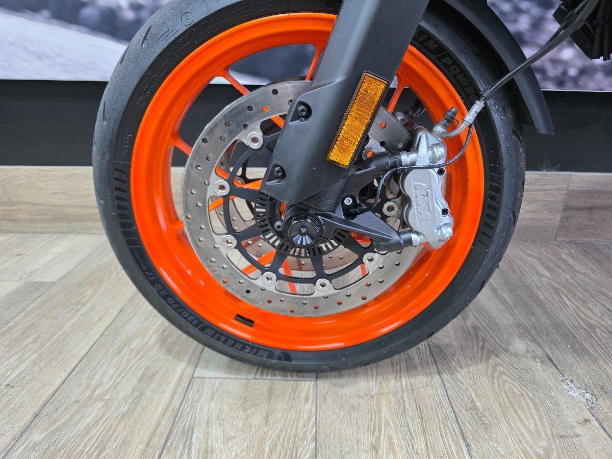 2023 KTM 890 SM-T SPORTS