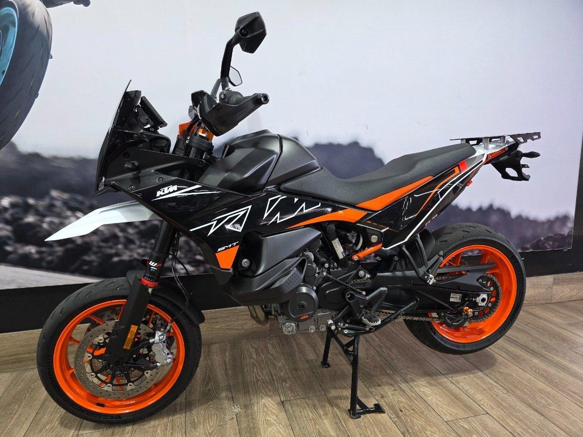 2023 KTM 890 SM-T SPORTS