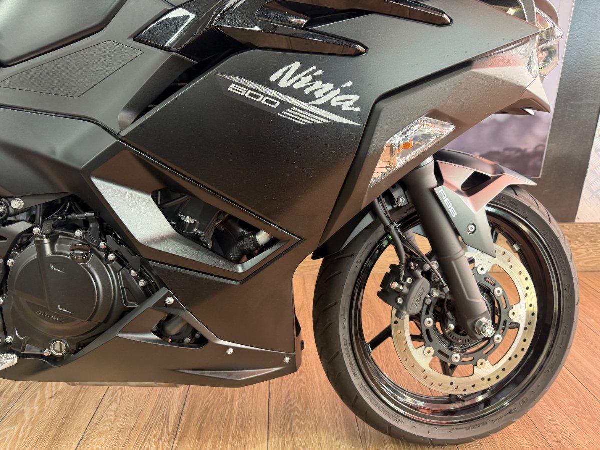 2026 KAWASAKI NINJA 500 SPORTS