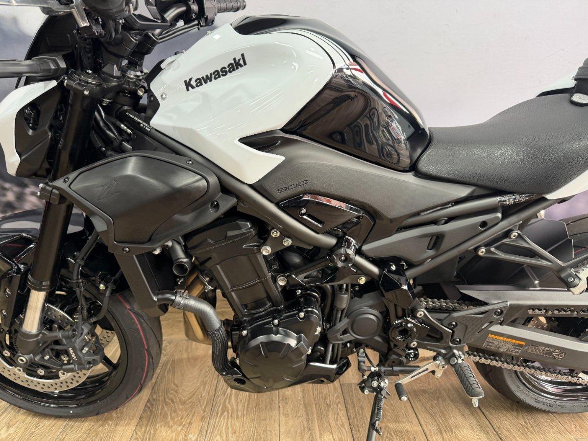 2026 KAWASAKI Z900 (ZR900) SPORTS