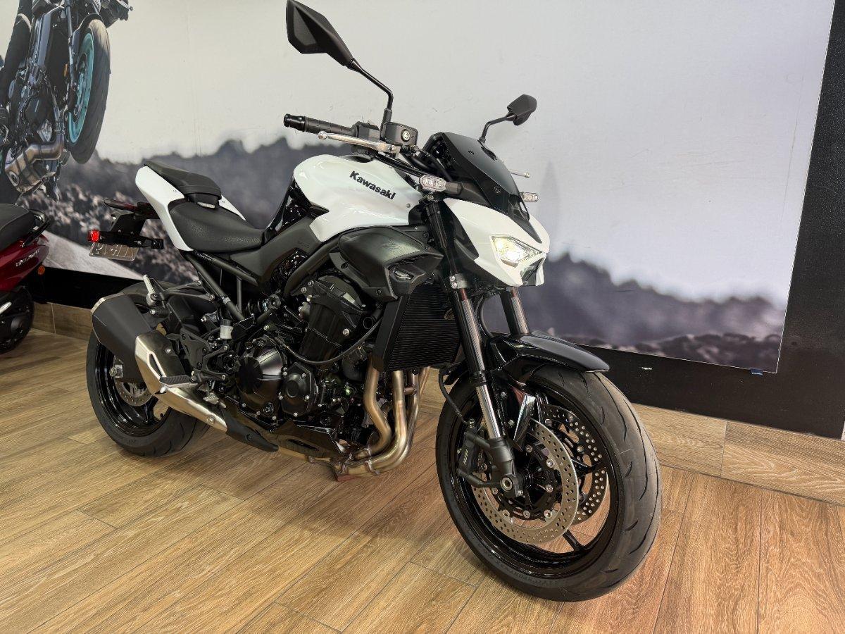 2026 KAWASAKI Z900 (ZR900) SPORTS