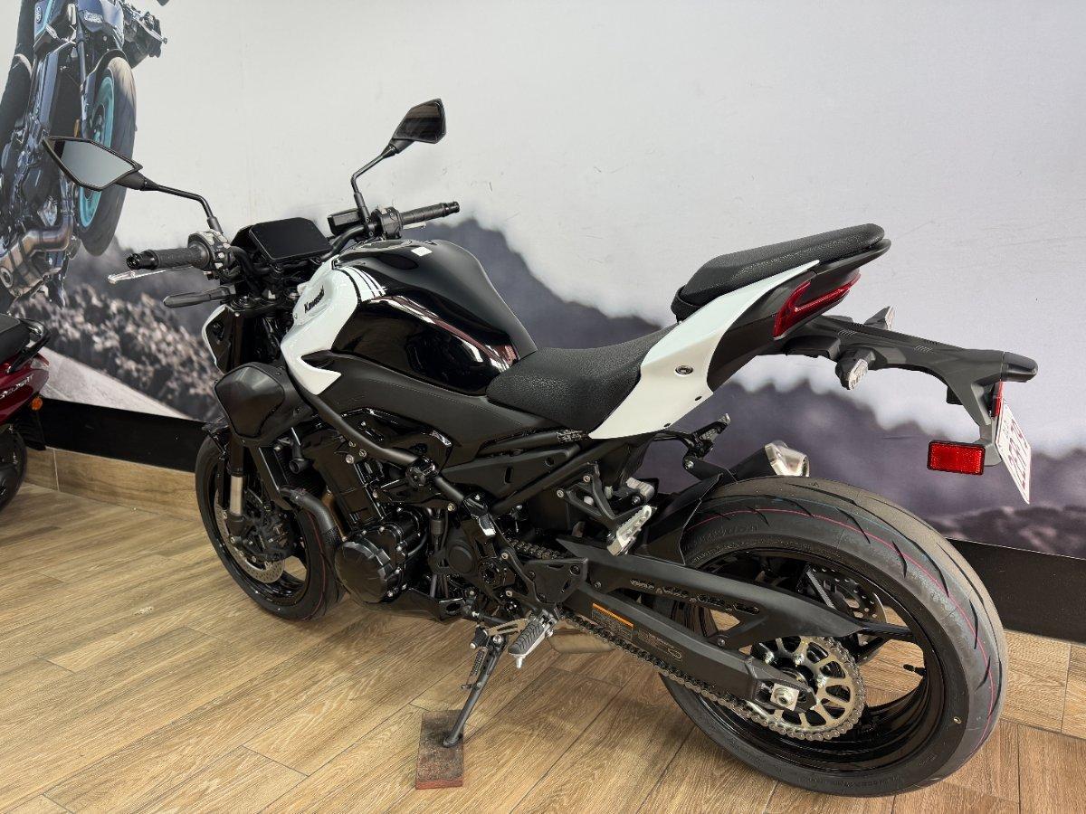 2026 KAWASAKI Z900 (ZR900) SPORTS