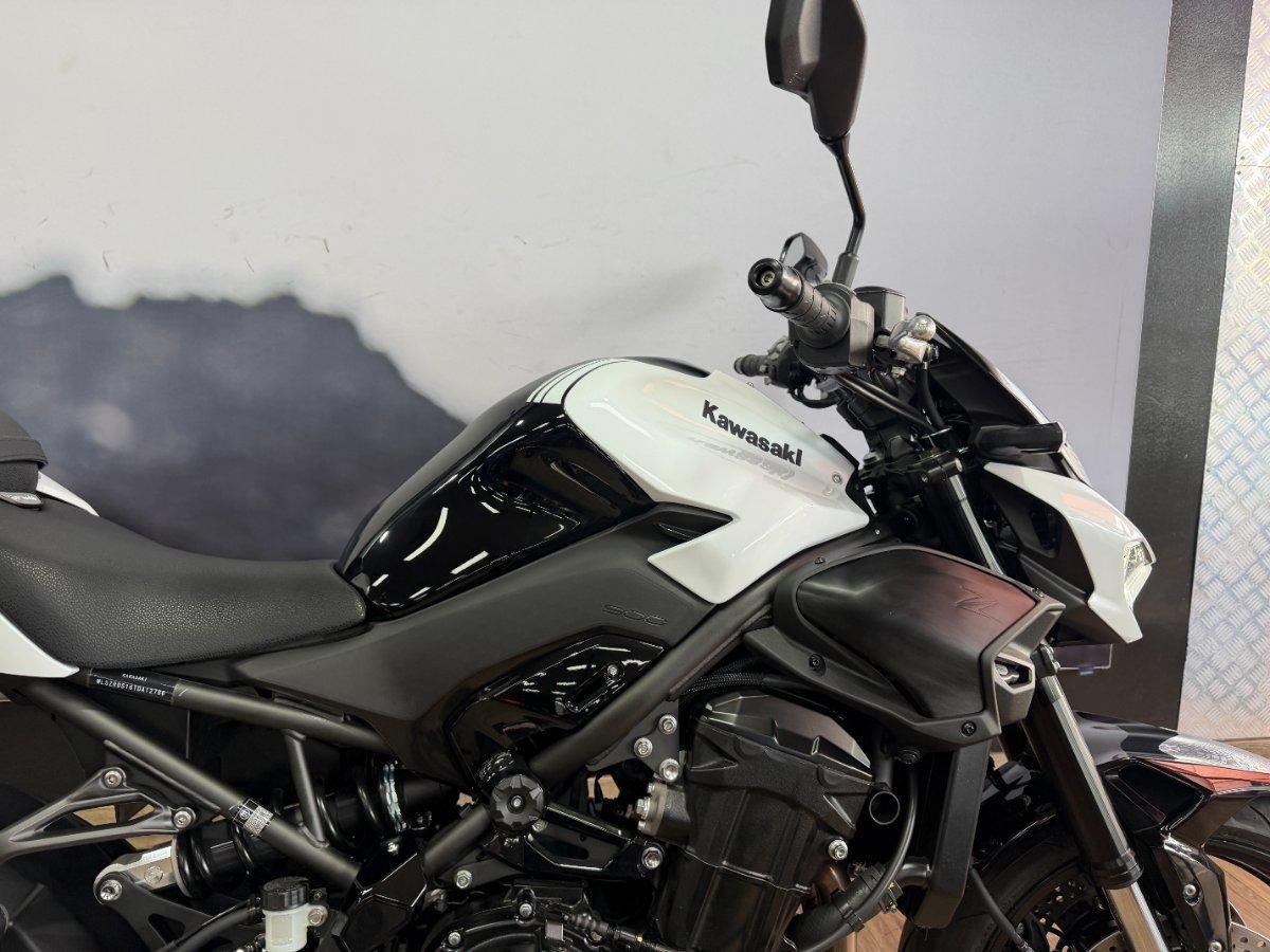 2026 KAWASAKI Z900 (ZR900) SPORTS