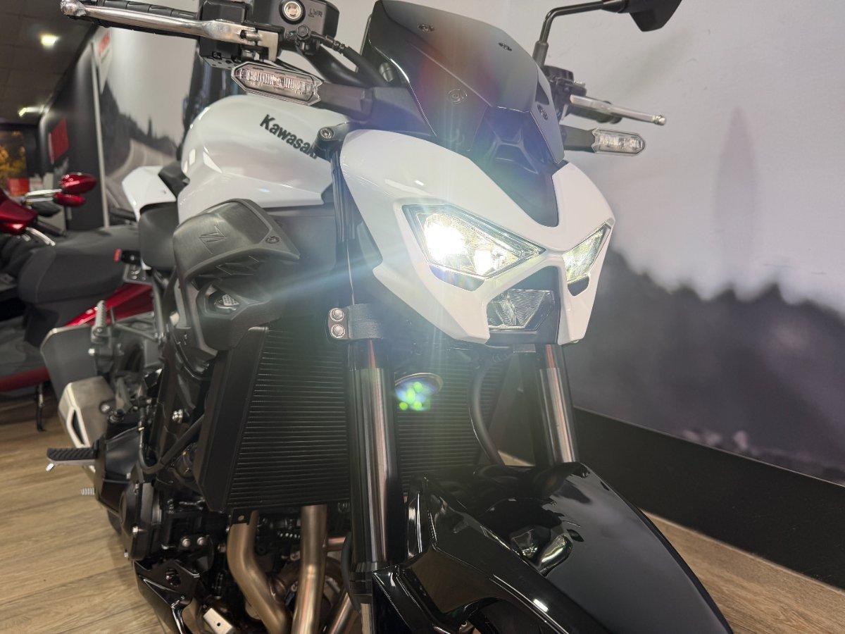 2026 KAWASAKI Z900 (ZR900) SPORTS
