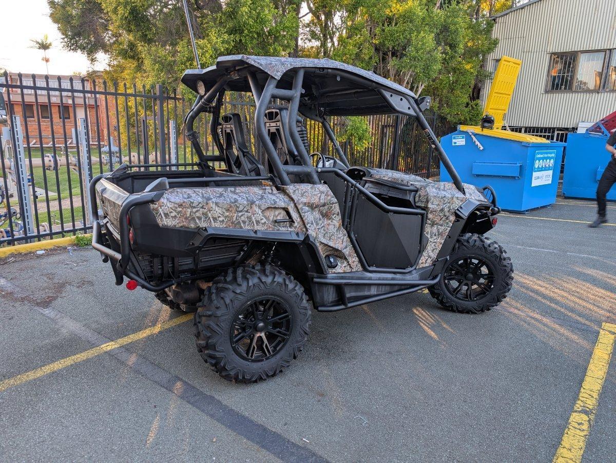 2014 CAN-AM COMMANDER 1000 XT ATV
