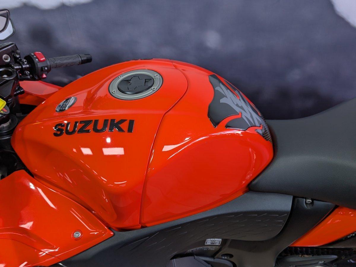 2024 SUZUKI HAYABUSA 25TH ANNI (GSX1300RR) SPORTS