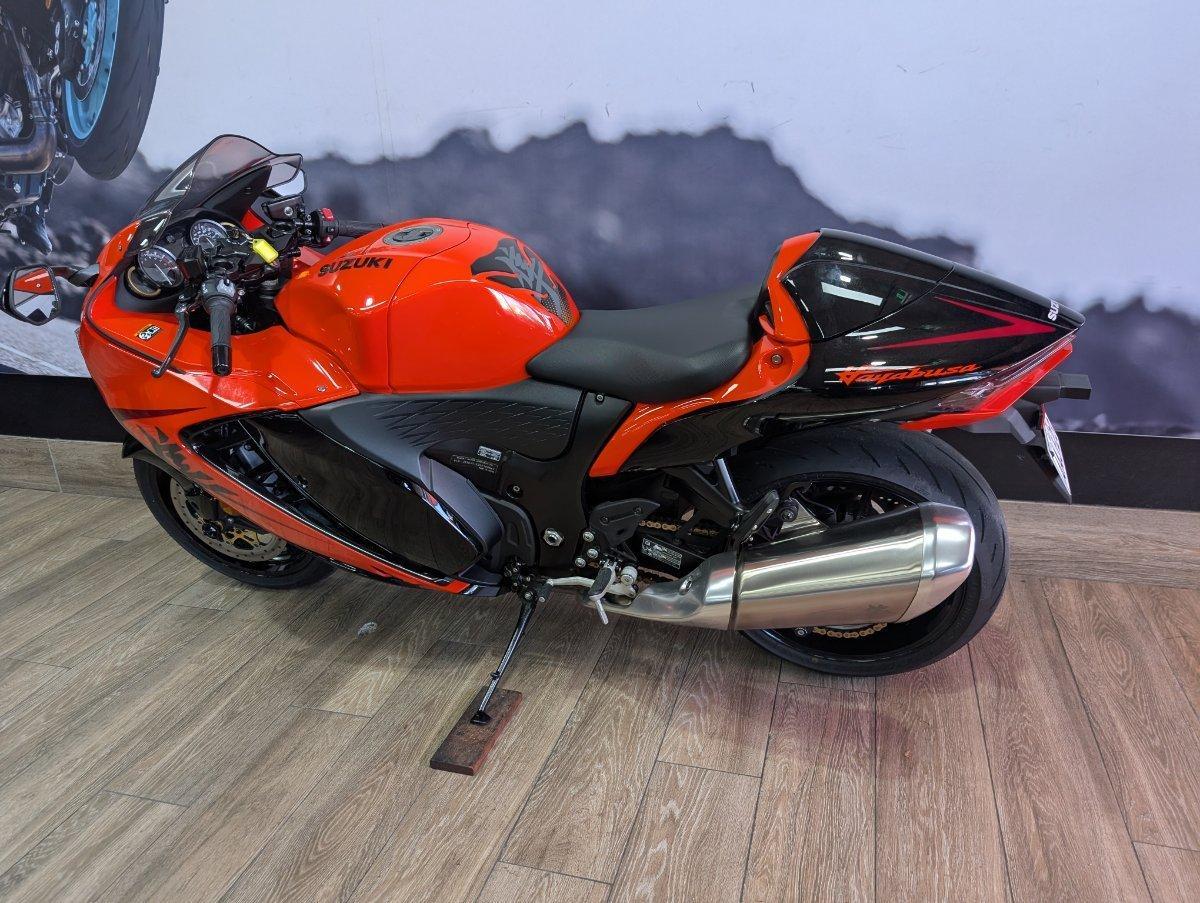 2024 SUZUKI HAYABUSA 25TH ANNI (GSX1300RR) SPORTS