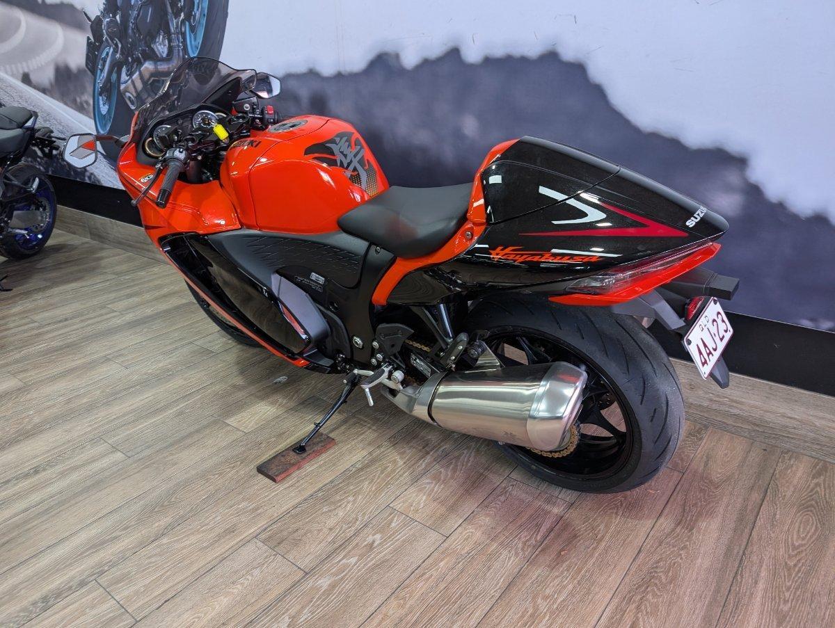 2024 SUZUKI HAYABUSA 25TH ANNI (GSX1300RR) SPORTS