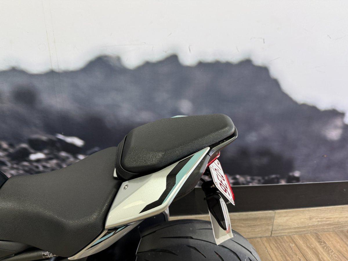 2025 KAWASAKI Z900 (ZR900) SPORTS