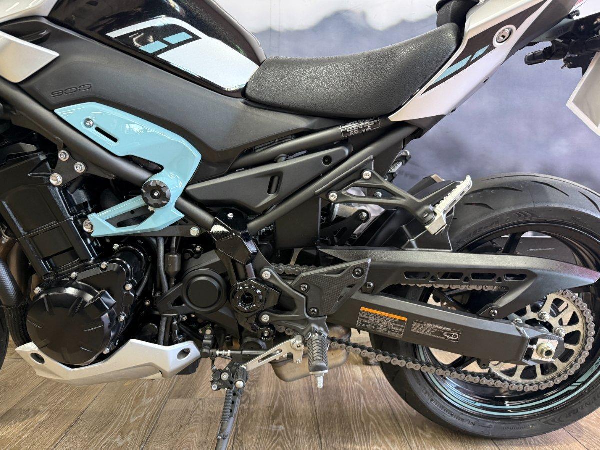 2025 KAWASAKI Z900 (ZR900) SPORTS