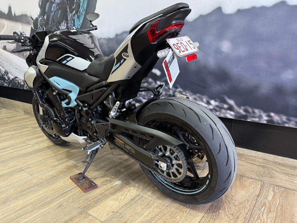 2025 KAWASAKI Z900 (ZR900) SPORTS