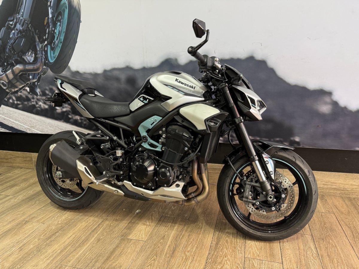 2025 KAWASAKI Z900 (ZR900) SPORTS
