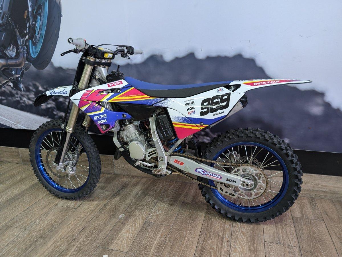 2022 YAMAHA YZ125 MOTOCROSS