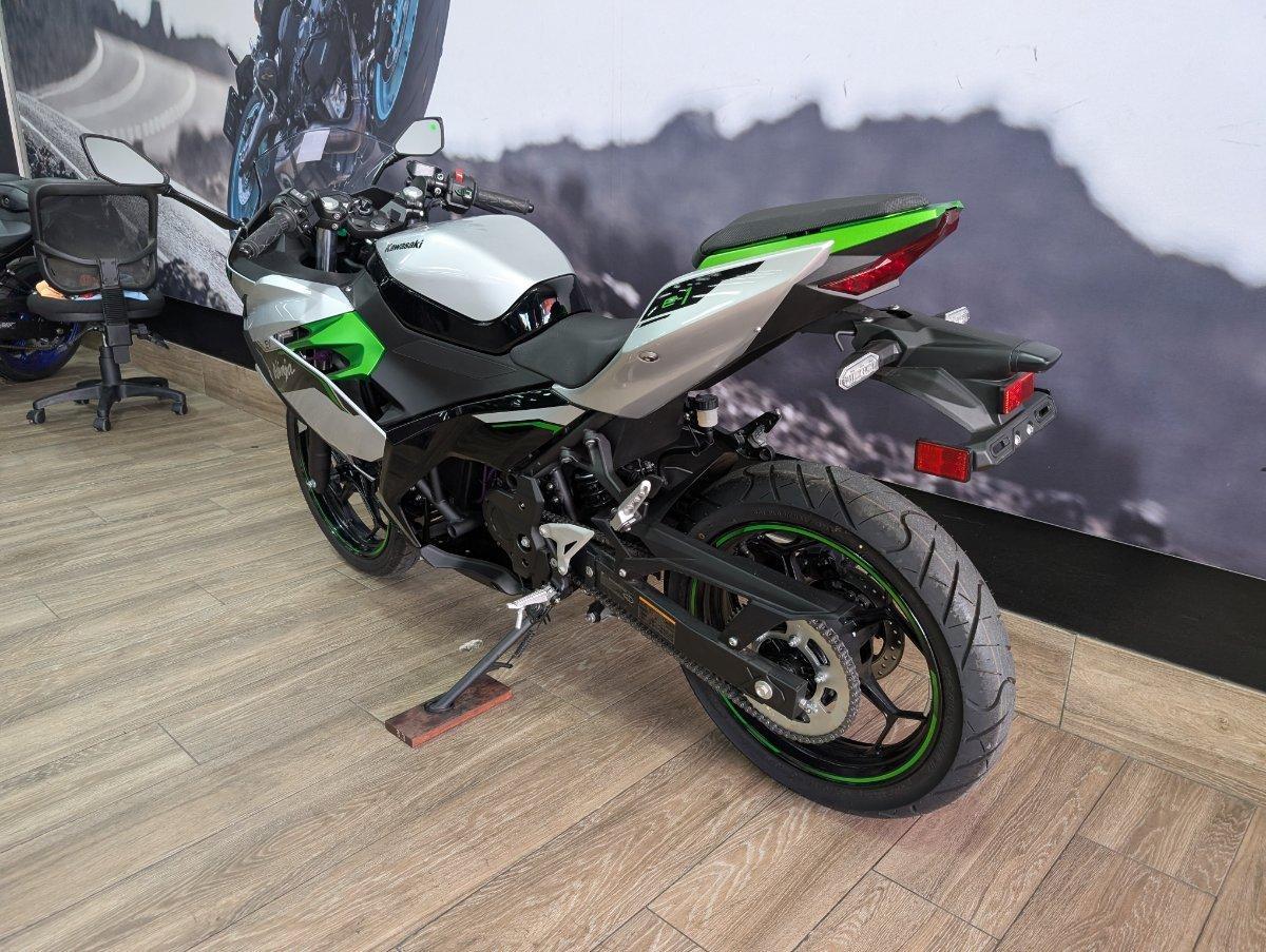 2025 KAWASAKI NINJA e-1 SPORTS