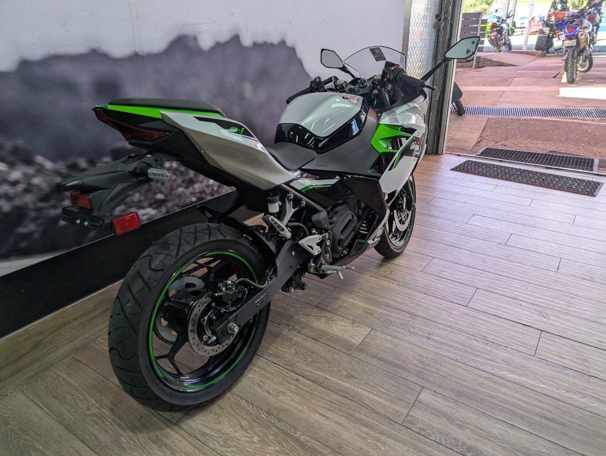2025 KAWASAKI NINJA e-1 SPORTS