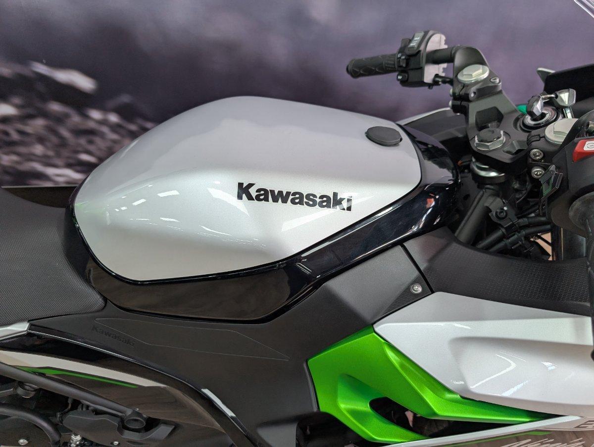 2025 KAWASAKI NINJA e-1 SPORTS