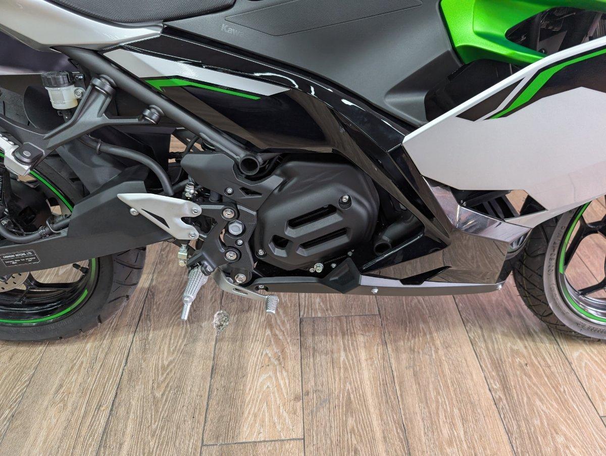 2025 KAWASAKI NINJA e-1 SPORTS
