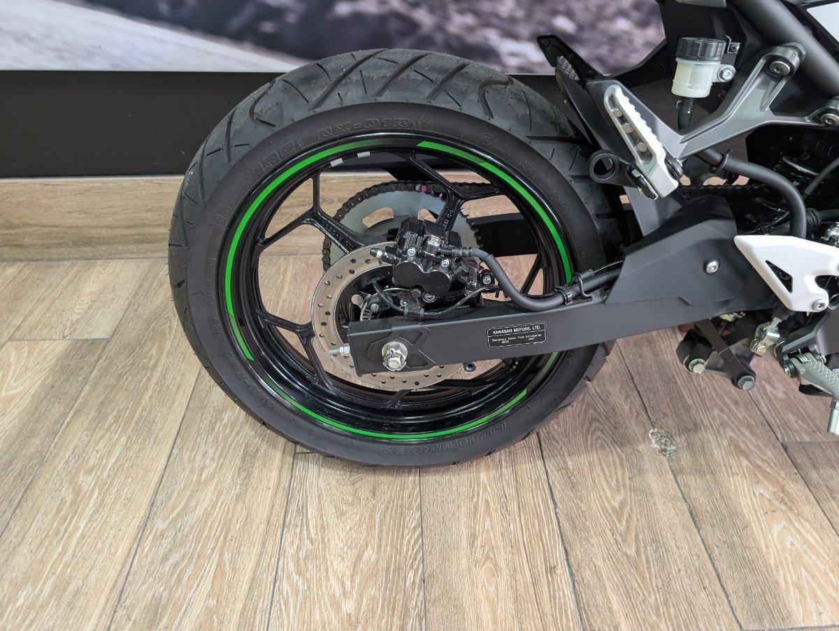 2025 KAWASAKI NINJA e-1 SPORTS