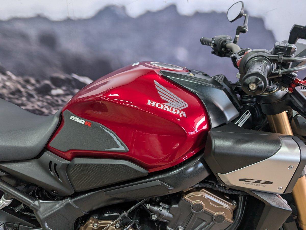 2024 HONDA CB650R SPORTS