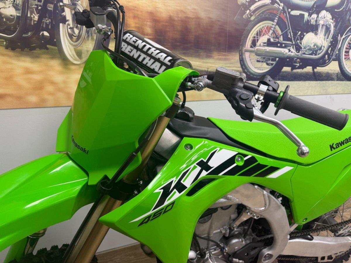2025 KAWASAKI KX450 MOTOCROSS
