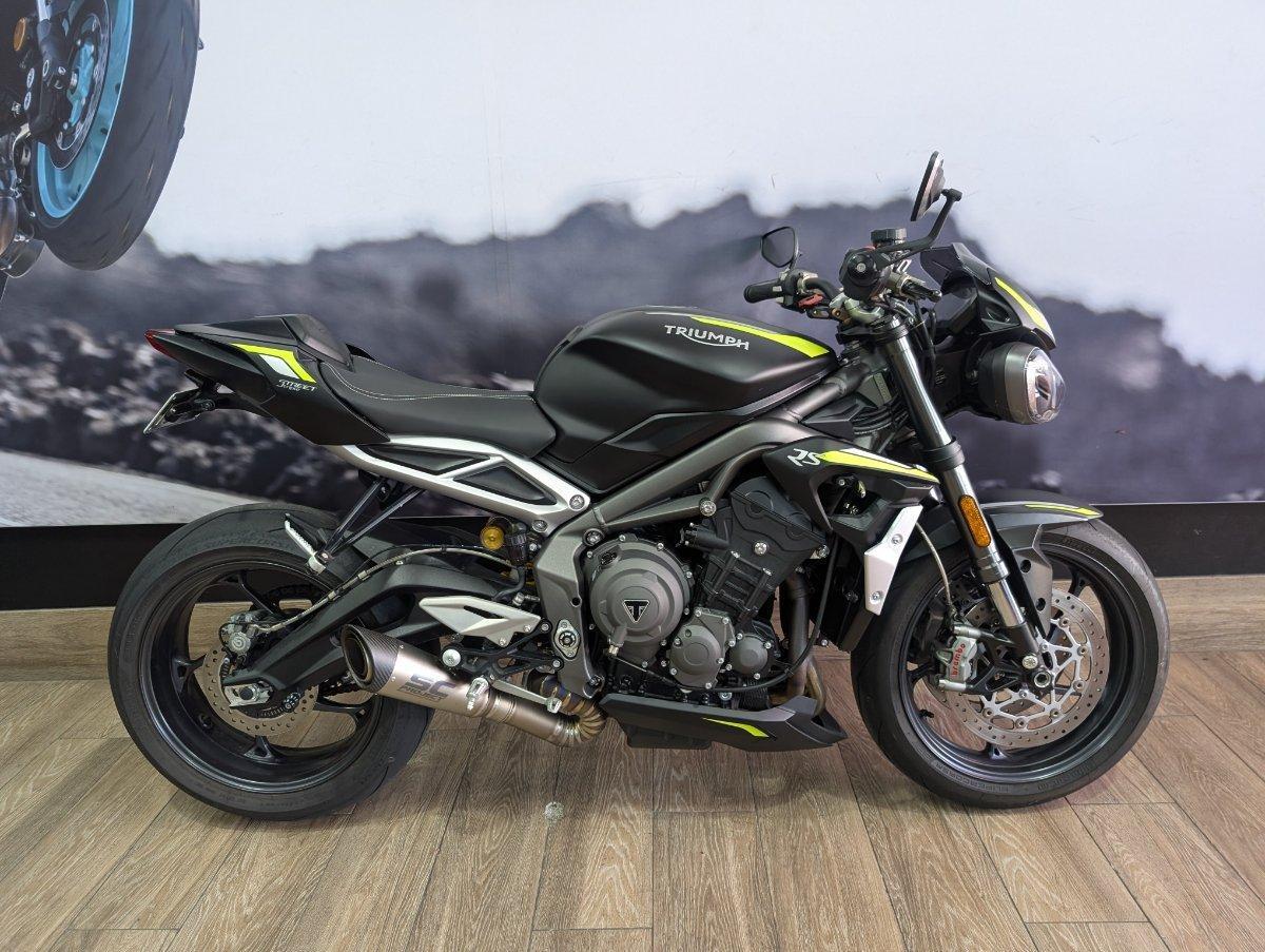 2022 TRIUMPH STREET TRIPLE RS ROAD
