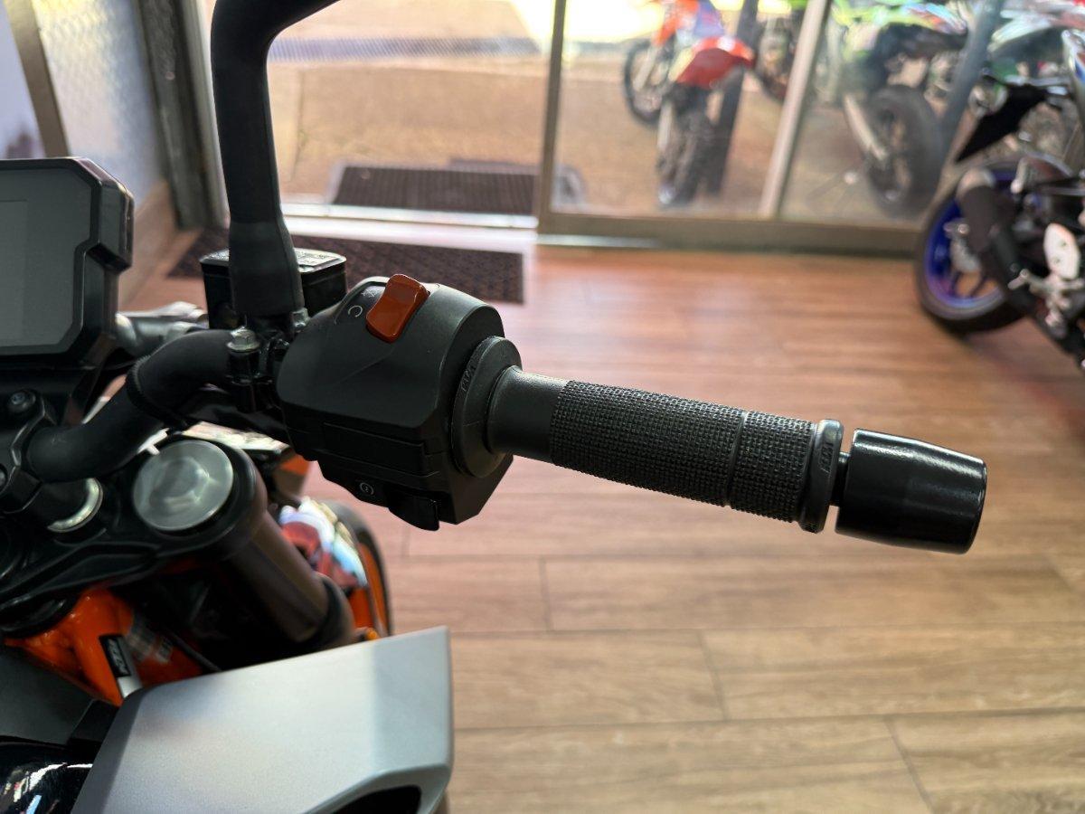 2021 KTM 390 DUKE ROAD