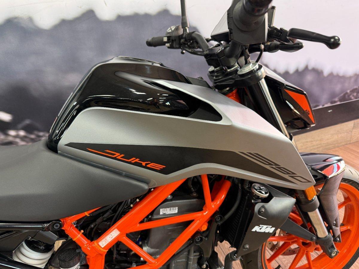 2021 KTM 390 DUKE ROAD