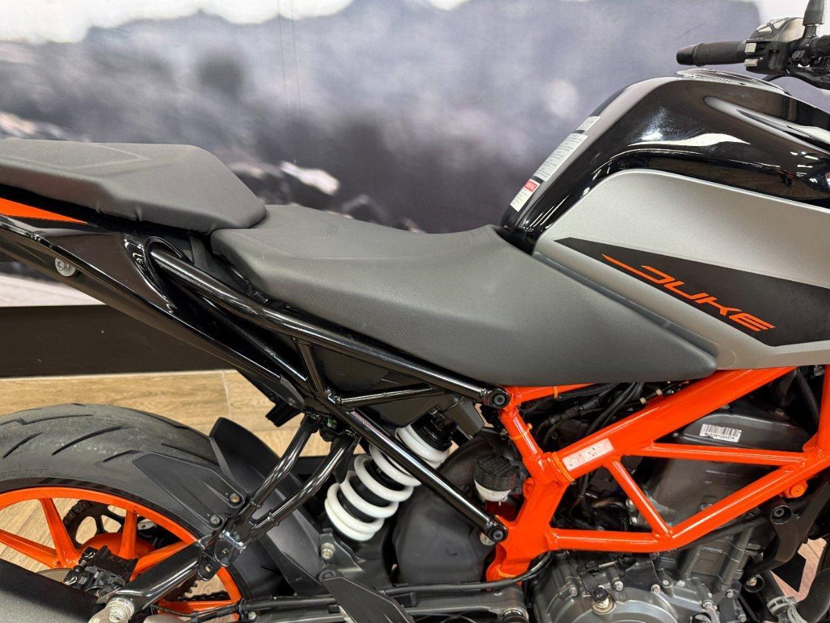 2021 KTM 390 DUKE ROAD