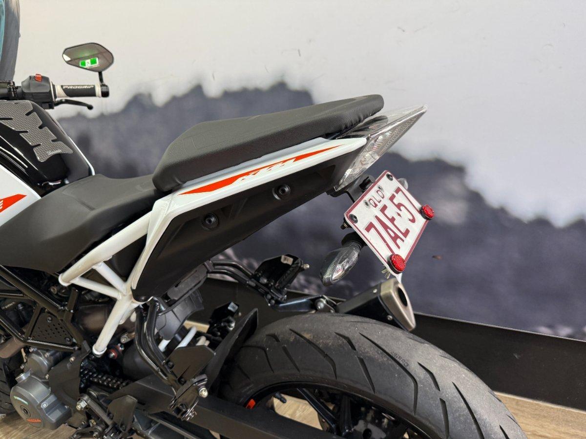 2022 KTM 390 DUKE ROAD