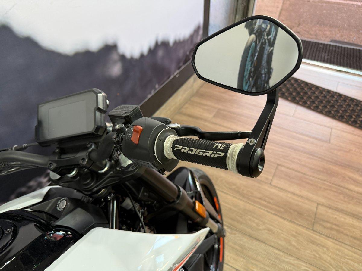 2022 KTM 390 DUKE ROAD
