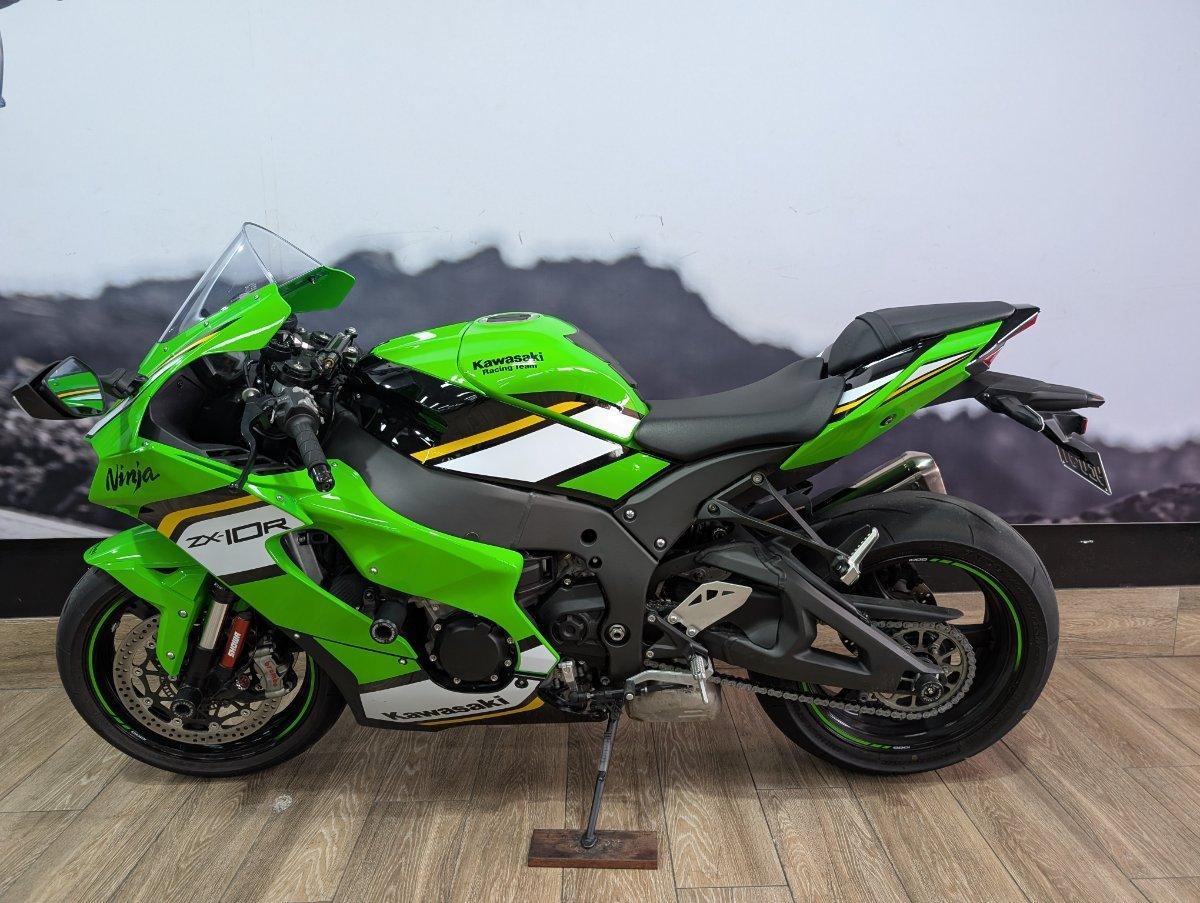 2025 KAWASAKI NINJA ZX-10R SPORTS