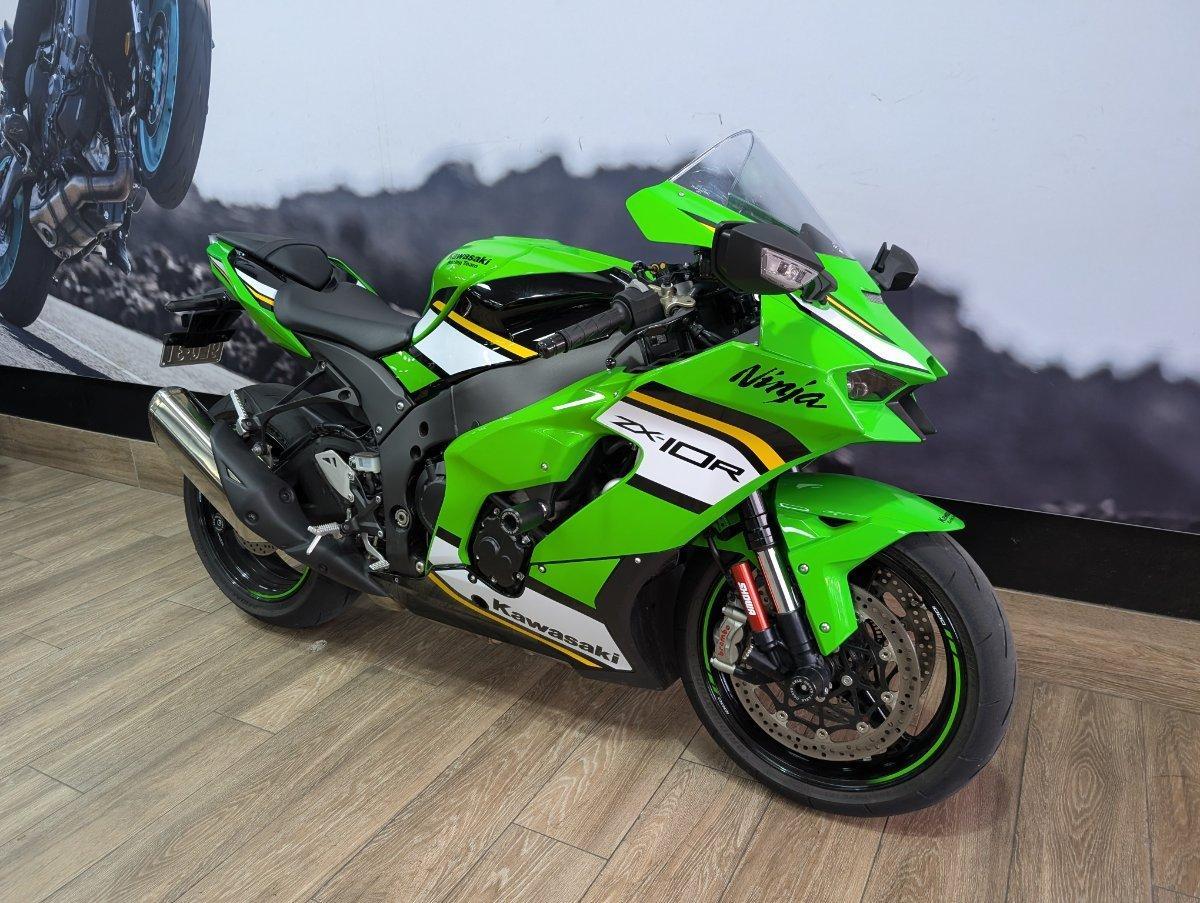 2025 KAWASAKI NINJA ZX-10R SPORTS