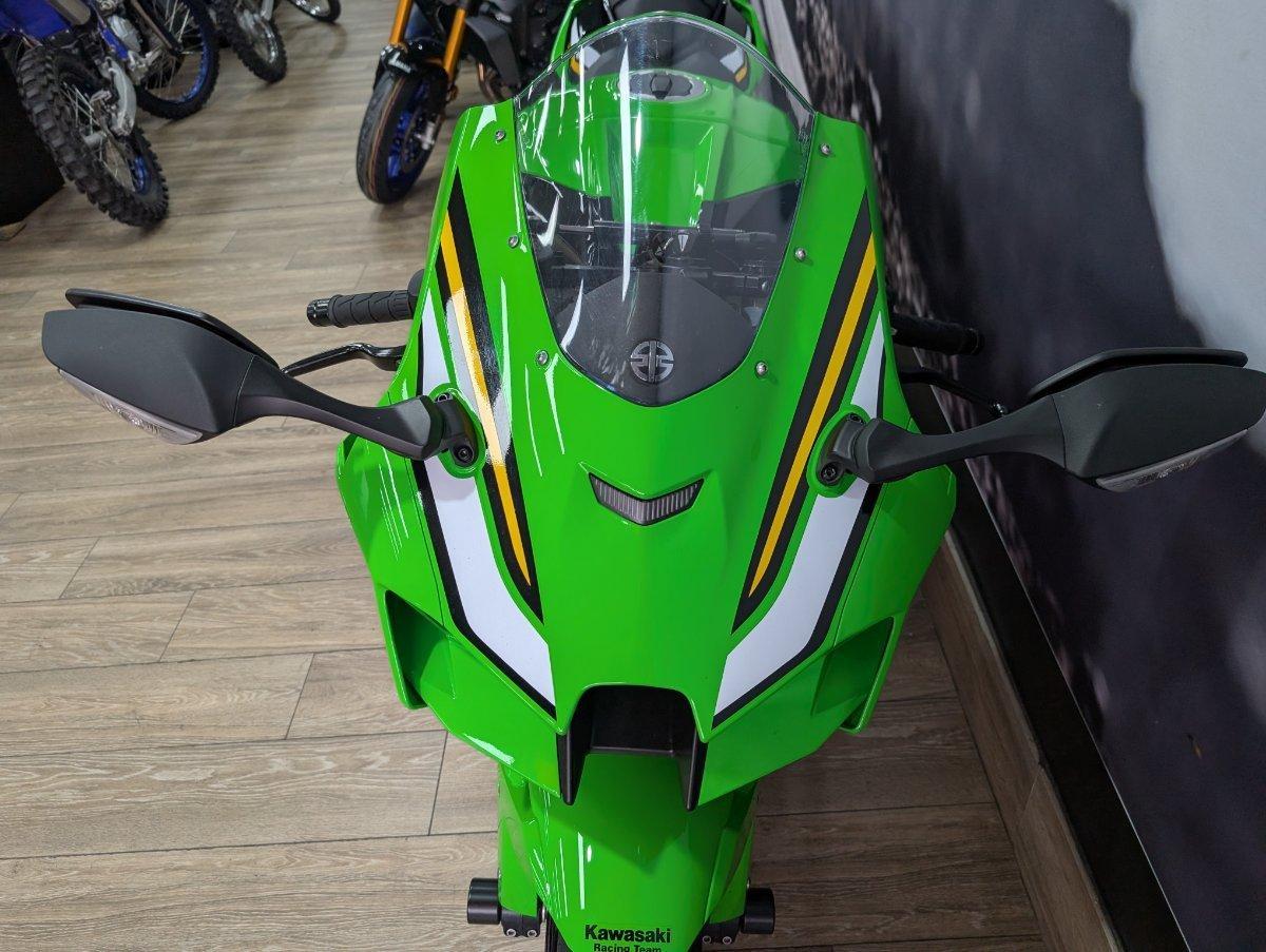 2025 KAWASAKI NINJA ZX-10R SPORTS