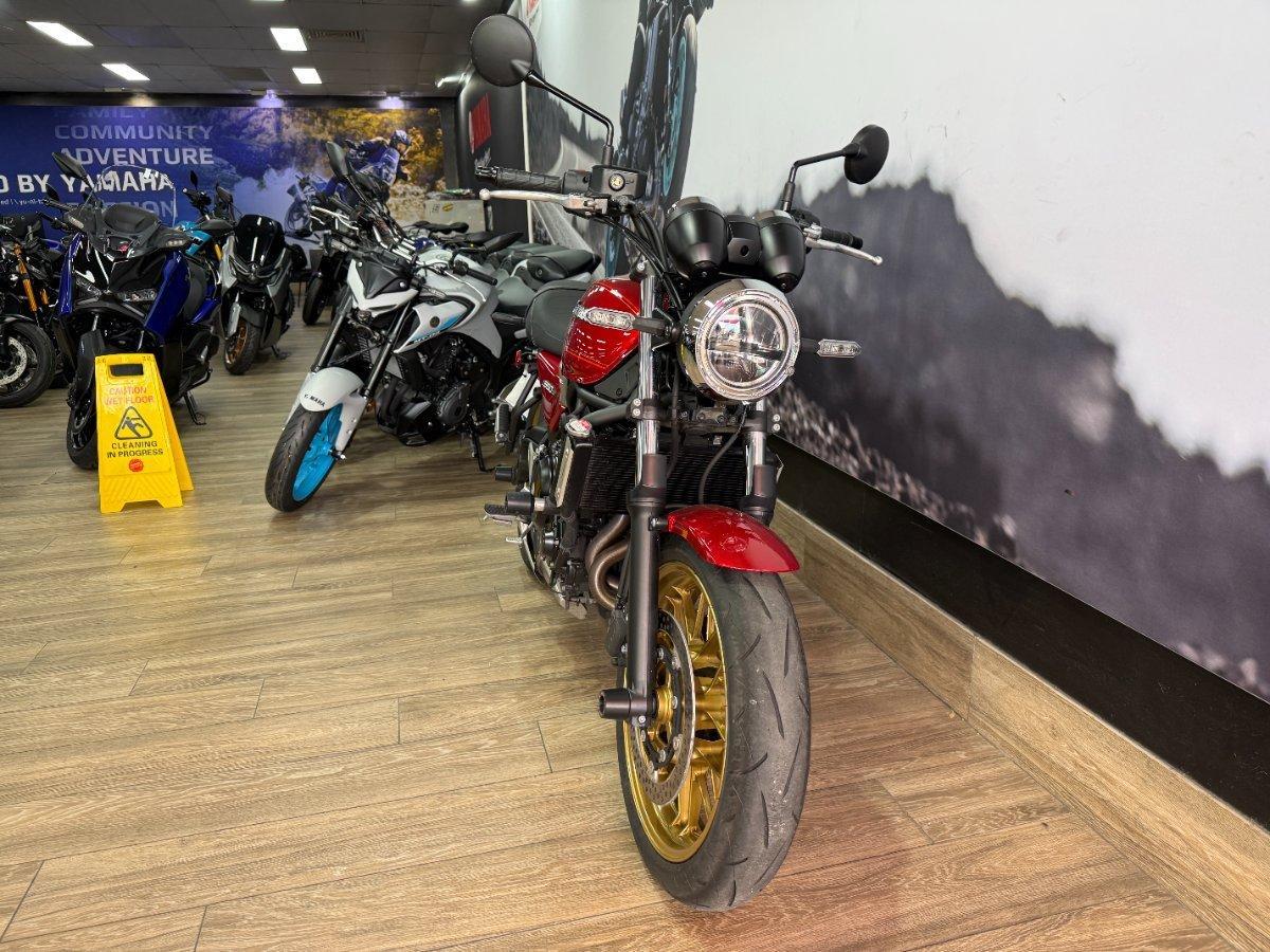 2024 KAWASAKI Z650 RS ROAD