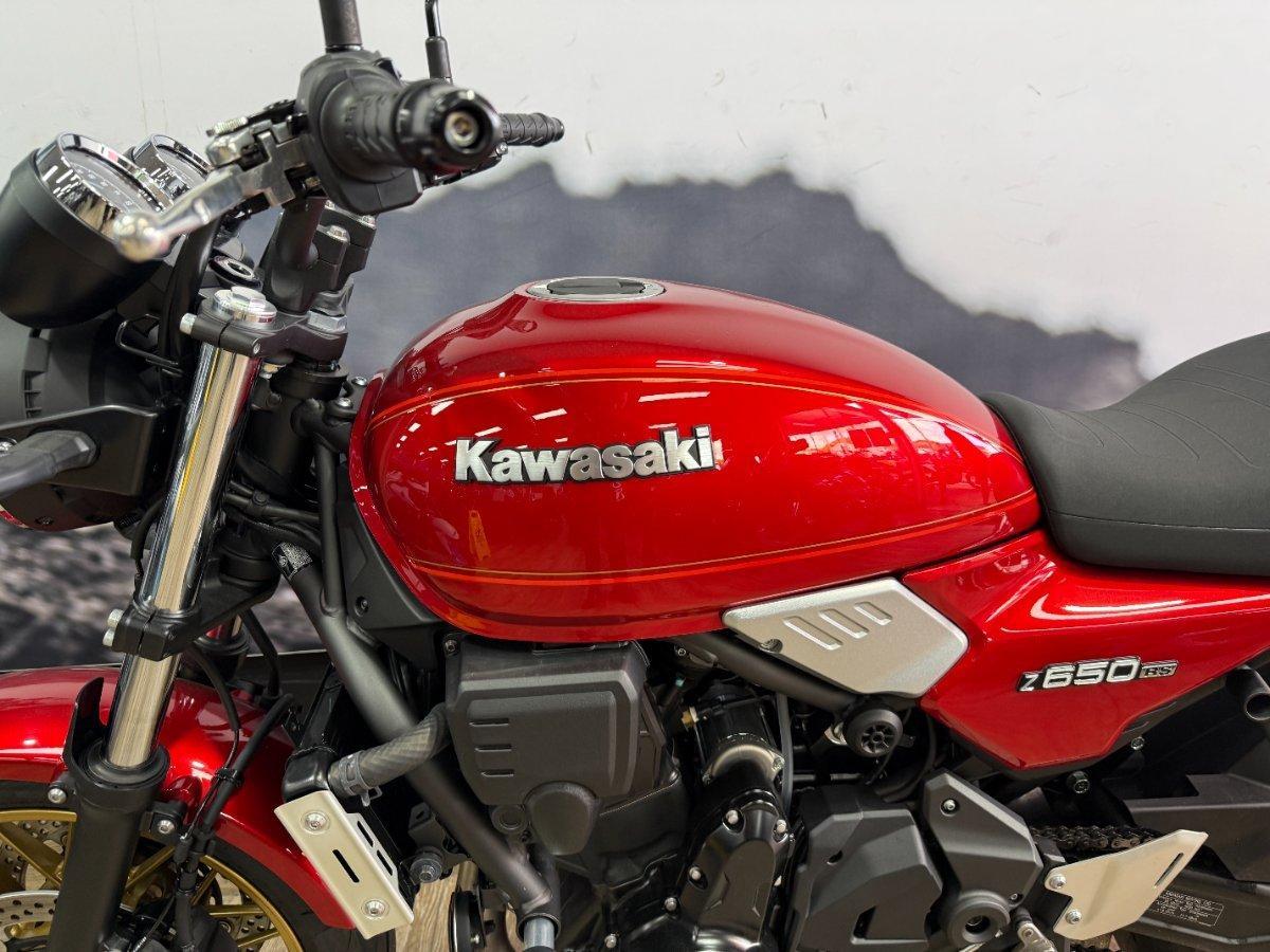 2024 KAWASAKI Z650 RS ROAD