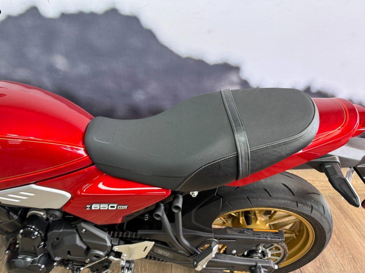 2024 KAWASAKI Z650 RS ROAD