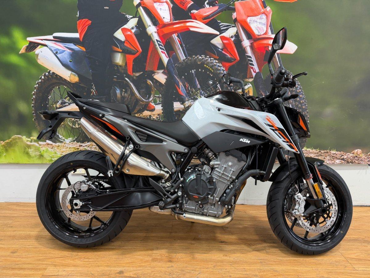 2024 KTM 790 DUKE ROAD