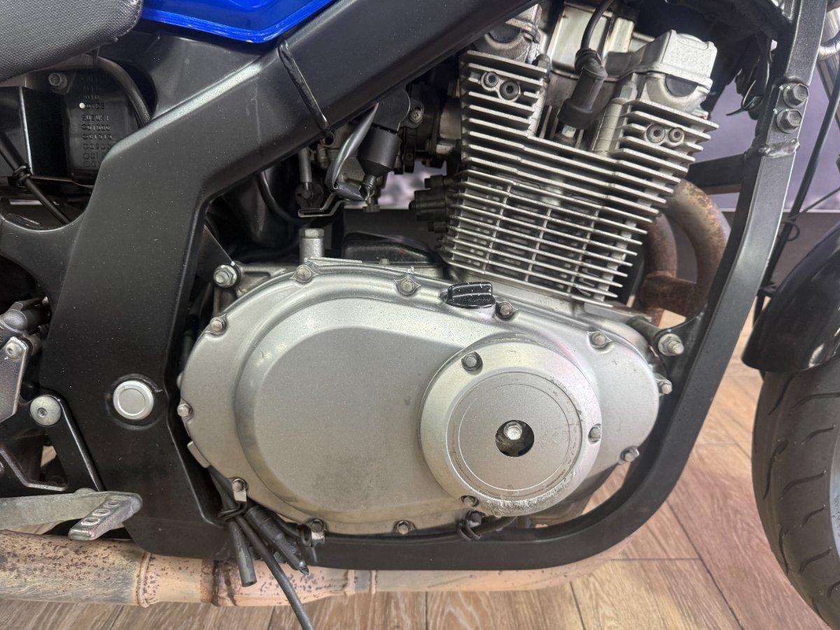 2009 SUZUKI GS500 ROAD