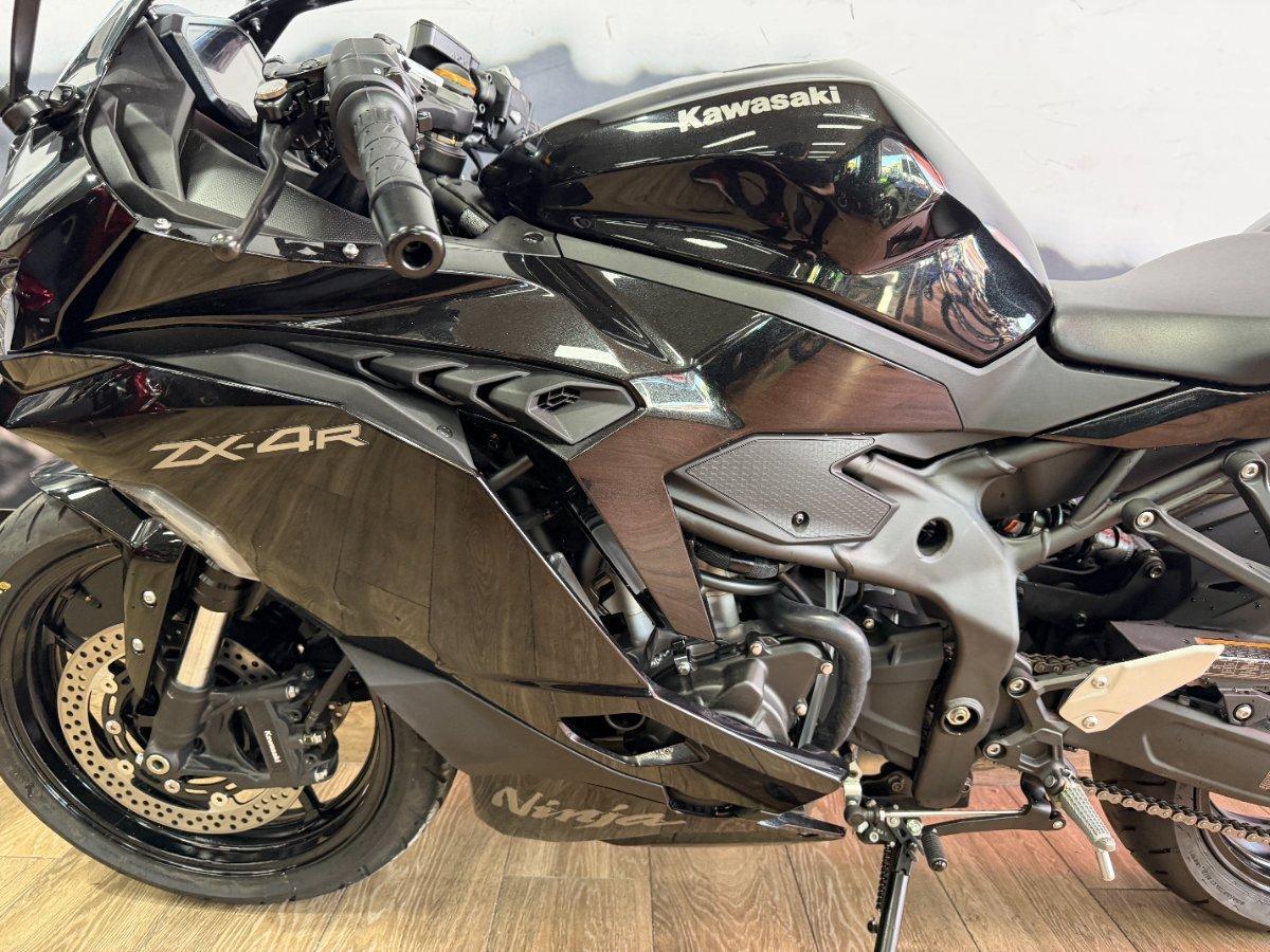 2025 KAWASAKI NINJA 400 ZX-4R SPORTS